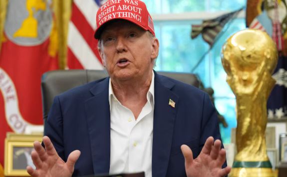 FINALJA NË KUPËN E BOTËS NË RREZIK? Trump paralajmëron Kanadanë: Do ju vendosim tarifa shtesë për shkak të tymit të zjarreve