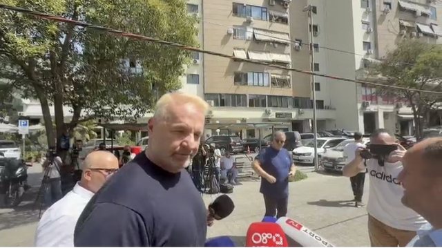 MË SHUMË SE TRE ORË NË SPAK/ Igli Tare: Falënderoj mediat, të tjerat ia lëmë kohës