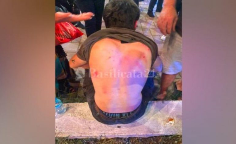 ERDHËN PËR PUSHIME/ 6 italianë dhunohen nga një grup shqiptarësh në Tiranë: Na kërcënuan me thikë…