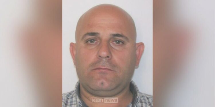 EKSPLOZIV NË BANESËN E YLLI ZALLËS/ Gruaja lajmëroi Policinë nga Italia! Dyshimet se e ka vendosur vetë ai