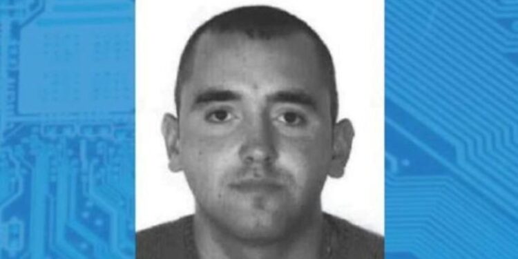 RENEA OPERACION PËR KAPJEN E TË DËNUARIT PËR VRASJE/ I shumëkërkuari i shpëton policisë! Ja çfarë ndodhi në Korçë