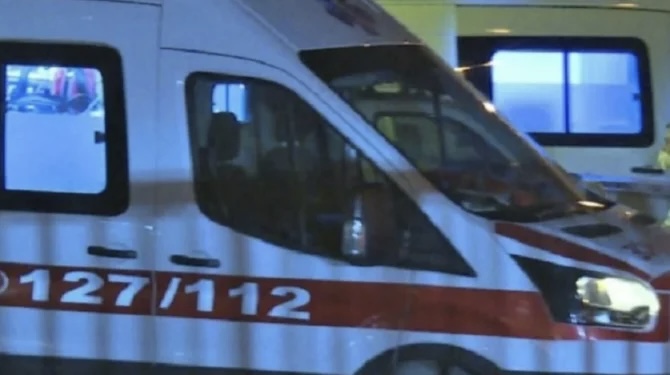 TRAGJIKE NE VAUN E DEJËS/ Ranë në kontakt me rrymën elektrike, humbin jetën dy persona (EMRAT)