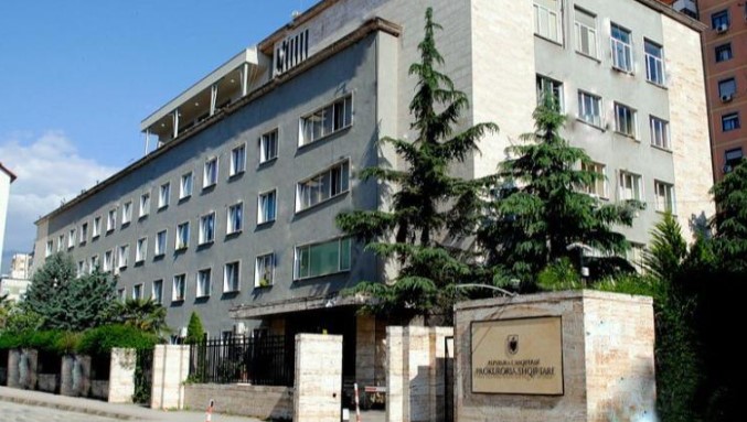 NGA ADNAND XHOLI, TE ARTA MARKU/ Pesë kandidatë në garë për Prokuror të Përgjithshëm, mbyllet afati i aplikimeve