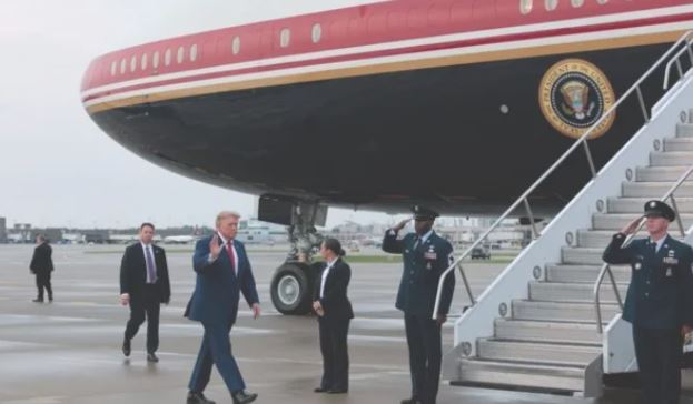 NDËRROI AVIONIN PAS KËRCËNIMIT TË MUNDSHËM IRANIAN/ Trump konfirmon manovrën: Bëra atë që më tha Shërbimi Sekret