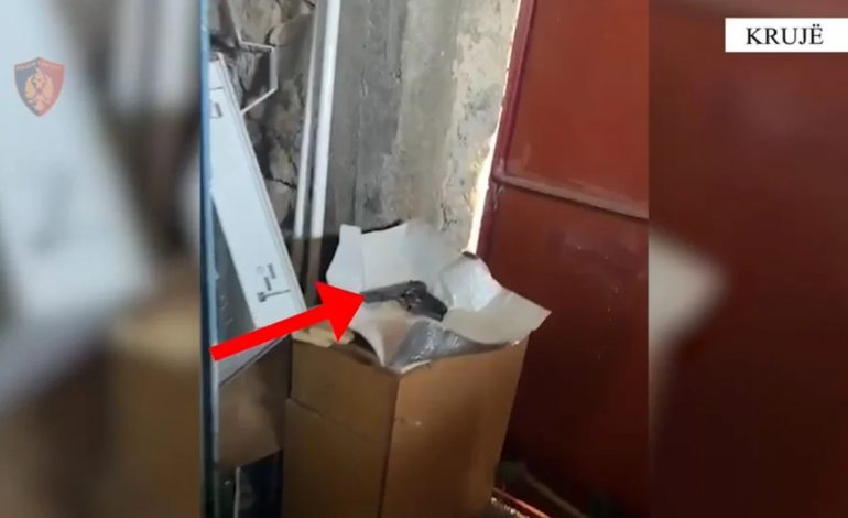 ME ARMË DHE MUNICION/ Arrestohet në Krujë 61-vjeçari i dënuar më parë për kultivim droge