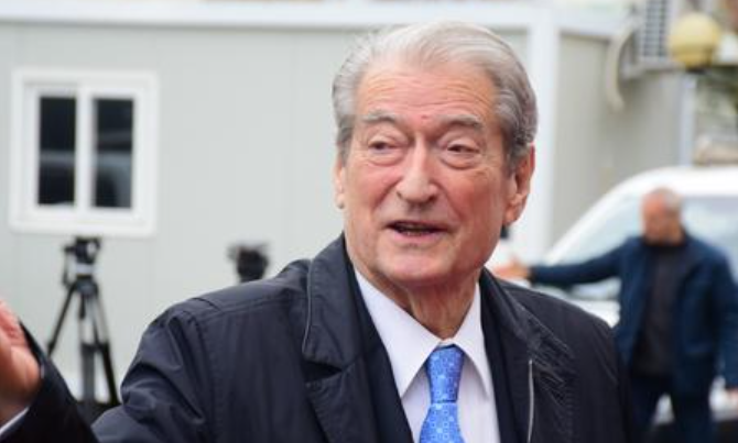 BERISHA GATI TË KALOJË OQEANIN/ Zbulohet data kur ish-kryeministri do të udhëtojë drejt Shteteve të Bashkuara të Amerikës