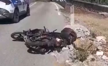 E TRISHTË/ U aksidentua keq me motor në Fushë-Arrëz! Ndërron jetë tek spitali i Traumës i riu (EMRI)