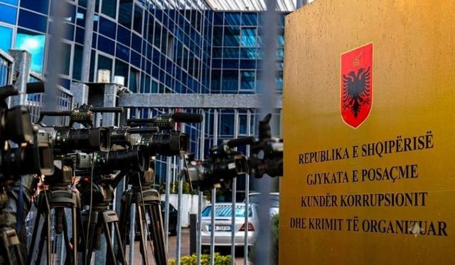 GJKKO NDRYSHON KOMUNIKIMIN ME MEDIAT/ Mbyllet grupi aktual në WhatsApp, ja si do të bëhet akreditimi i gazetarëve