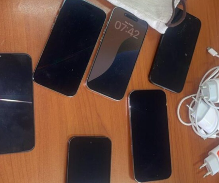 EMRAT/ Kujt i përkisnin 6 telefonat e gjetur në burgun e Durrësit, i kishin fshehur në…