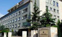 DREJTËSI PA PAGA/ Prokurorët shqyrtojnë padinë civile, në diskutim edhe kallëzimi penal. SPAK dorëzon listpagesat me formulën e re