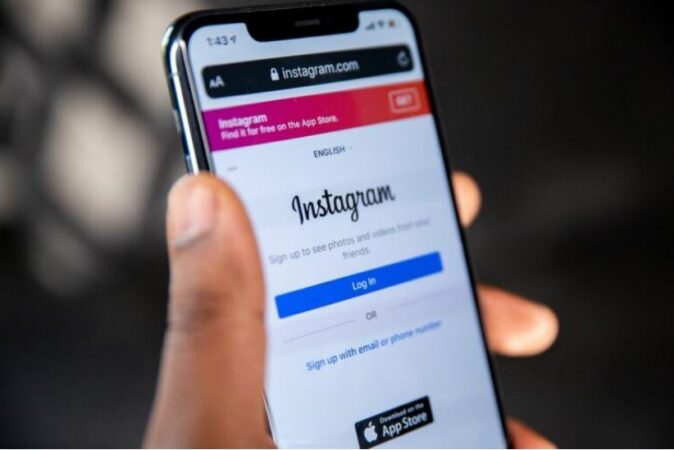 KENI BËRË “LIKE” AKSIDENTALISHT NË INSTAGRAM? Kreu i platformës tregon nëse personi tjetër merr njoftim…