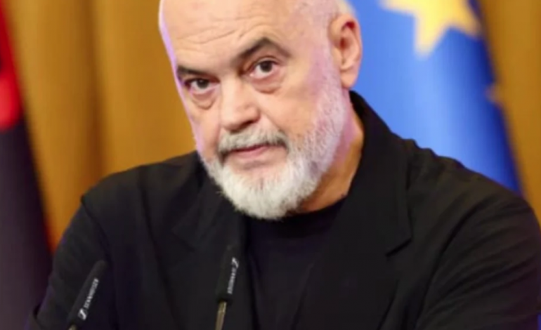 “EURO E DOBËT, DUHET REFLEKTIM TE ÇMIMET”/ Rama: Nuk do t’ju prekim fitimet, por çdo gjë ka kufi