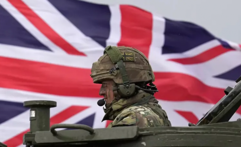 VENDIMI I HAGËS/ Britania thirrje për qetësi: Mbështesim fuqishëm Kosovën, jemi krenarë për ndërhyrjen e NATO-s më 1999
