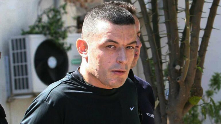 PO FSHIHET NË SHQIPËRI? Arratisja e Alket Rizait, policia greke në ndjekje të gjurmëve të tij