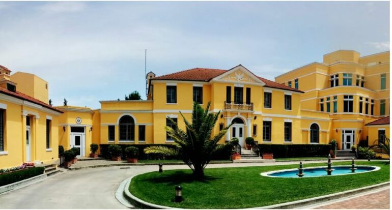 LUFTA KUNDËR KRIMIT TË ORGANIZUAR/ Ambasada amerikane: Kur SHBA dhe Shqipëria qëndrojnë së bashku, komunitetet tona janë më të sigurta