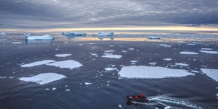 “LUFTË” NË POLIN E VERIUT/ NATO bllokon armën sekrete ruse, do të sabotonte kabllot nënujore në Arktik