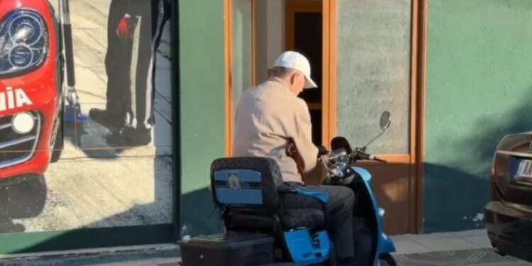 URDHRI I RAMËS/ Qytetarët përballë deputetëve, nisin takimet e platformës ‘Besa’ në Korçë! Pensionet, rrugët dhe pronat kryesojnë shqetësimet