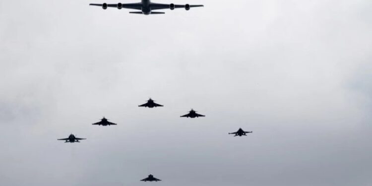 NATO NË ALARM/ Fregata ruse lëshon dy raketa drejt një helikopteri danez