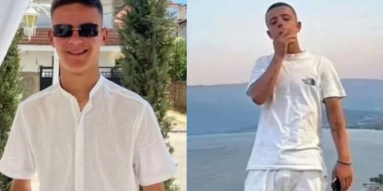 VRAU ME THIKËË BASHKËMOSHATARIN/ Gjykata e Korçës dënon me 12 vite burg adoleshentin! Ja verdikti për xhaxhanë dhe shokun