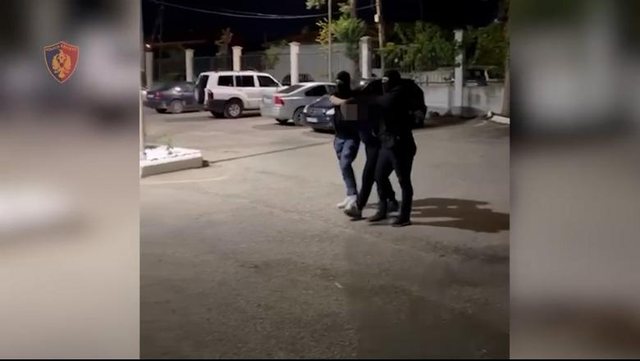 EMRI/ I shpallur në kërkim nga Gjykata e Bolonjës, arrestohet në Kavajë 47-vjeçari shqiptar