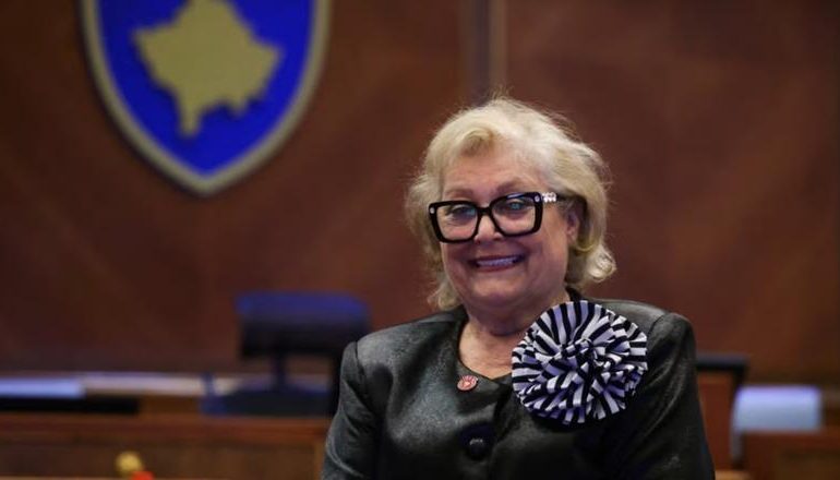 PROFILI/ Nga akademike dhe ministre, te drejtimi i shtetit. Kush është Justina Shiroka Pula, presidentja e re e Kosovës?