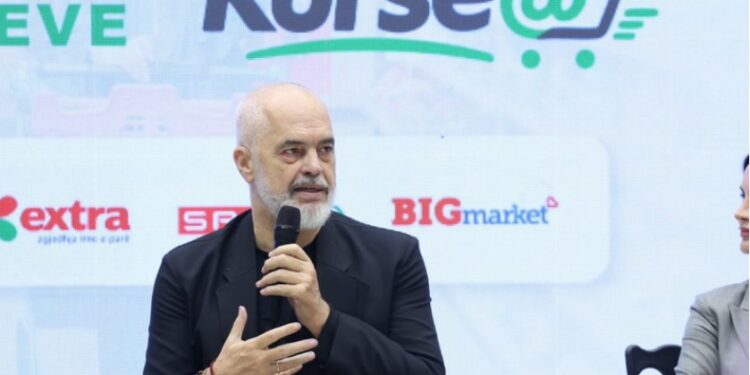 “MBI 200 ARTIKUJ PJESË E NISMËS…”/ Rama prezanton “Pasqyrën e Çmimeve” dhe “Kurse”: Nuk do ndryshojnë deri më 12 janar të vitit të ardhshëm