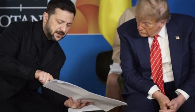 ANALIZA e “Politico”: Dilema e madhe e Zelenskyt me Trump, të rezistojë apo të tërhiqet? Rreziqet dhe shpërblimet për Ukrainën