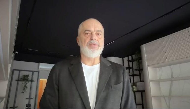 PROTESTAT/ Rama nuk tërhiqet: Mandati ynë është i qartë, Shqipëria në BE në 2030! S’do lejoj askënd të rrezikojë të ardhmen e vendit