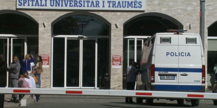 BILANCI I PROTESTËS SË DHUNSHME/ Ministria e Shëndetësisë: 36 të lënduar gjatë ditës së djeshme, 14 persona vijojnë të marrin mjekim në spital