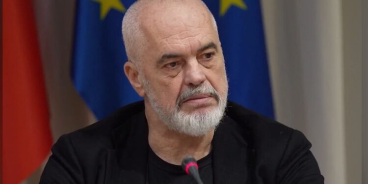 TRYEZA KOMBËTARE/ Nga rrjetet sociale te përgjegjësia e prindërve, Rama prezanton masat për mbrojtjen e fëmijëve: Së shpejti nisim diskutimin publik
